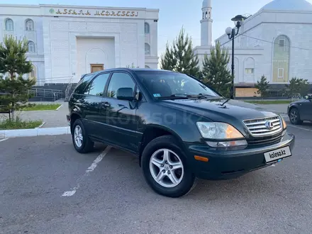 Lexus RX 300 2001 года за 5 500 000 тг. в Астана – фото 2