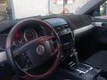 Volkswagen Touareg 2007 года за 6 800 000 тг. в Рудный – фото 5
