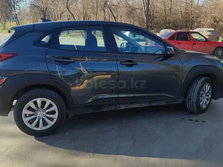 Hyundai Kona 2022 года за 6 900 000 тг. в Алматы – фото 5