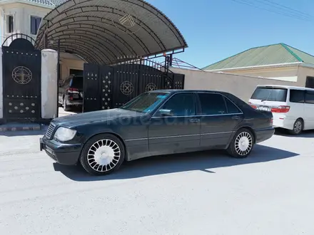 Mercedes-Benz S 500 1997 года за 5 500 000 тг. в Жанаозен