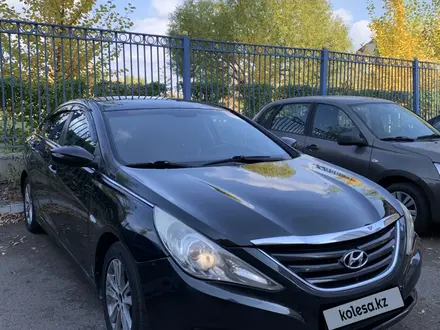 Hyundai Sonata 2010 года за 4 300 000 тг. в Астана – фото 3