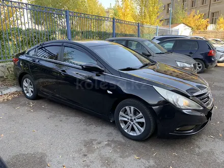 Hyundai Sonata 2010 года за 4 300 000 тг. в Астана – фото 4