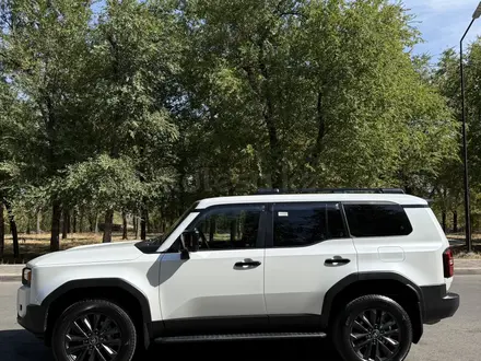 Toyota Land Cruiser Prado 2025 года за 41 999 000 тг. в Алматы – фото 14