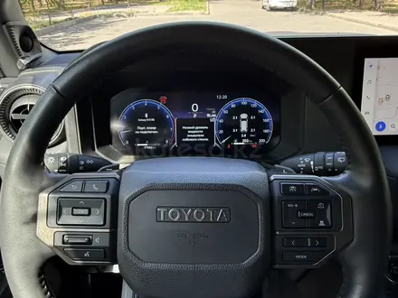 Toyota Land Cruiser Prado 2025 года за 41 999 000 тг. в Алматы – фото 17