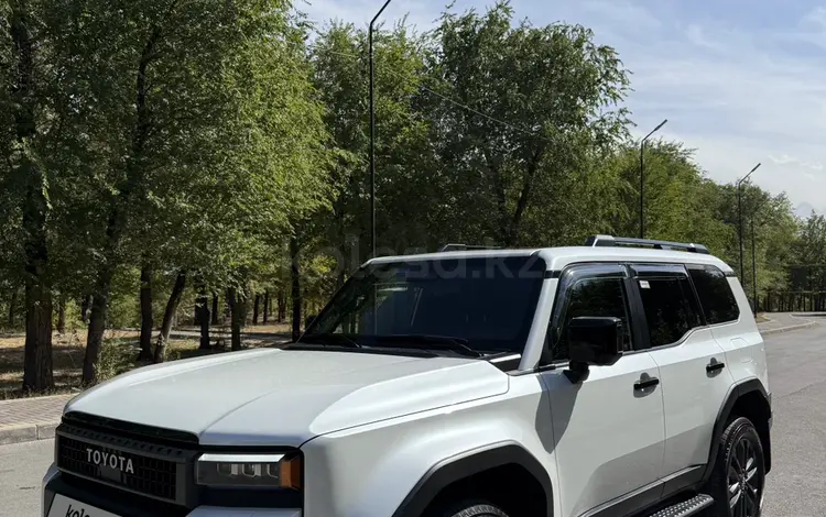 Toyota Land Cruiser Prado 2025 года за 41 999 000 тг. в Алматы