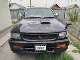 Mitsubishi Challenger 1997 годаfor2 900 000 тг. в Алматы – фото 2