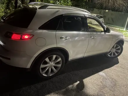 Infiniti FX35 2006 года за 5 000 000 тг. в Алматы