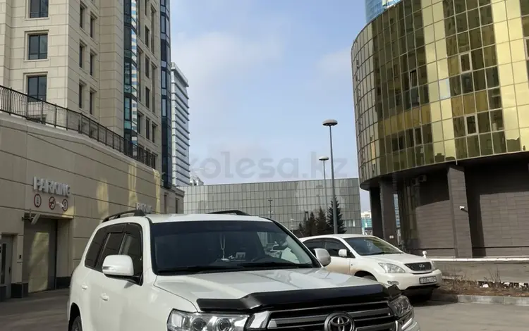 Toyota Land Cruiser 2015 годаүшін32 800 000 тг. в Астана