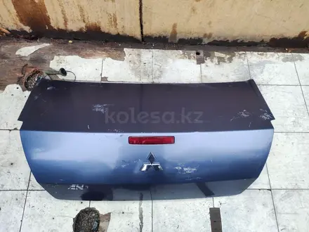 Крышка багажника за 100 000 тг. в Алматы
