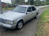 Mercedes-Benz E 230 1990 года за 900 000 тг. в Талдыкорган