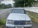 Mercedes-Benz E 230 1990 года за 900 000 тг. в Талдыкорган – фото 2