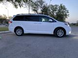 Toyota Sienna 2010 года за 11 800 000 тг. в Шу – фото 4