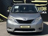 Toyota Sienna 2012 года за 10 350 000 тг. в Тараз – фото 2