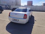 Chrysler 300C 2004 года за 3 300 000 тг. в Экибастуз – фото 3