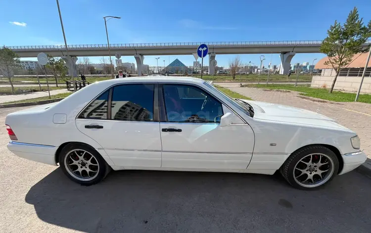 Mercedes-Benz S 300 1998 года за 3 500 000 тг. в Астана