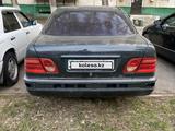 Mercedes-Benz E 230 1996 года за 1 800 000 тг. в Рудный – фото 5