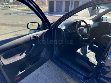 Volkswagen Golf 1999 года за 2 530 000 тг. в Кокшетау – фото 11