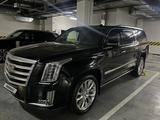 Cadillac Escalade 2019 года за 29 000 000 тг. в Алматы – фото 2