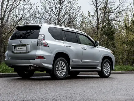 Lexus GX 460 2017 года за 28 700 000 тг. в Алматы – фото 4