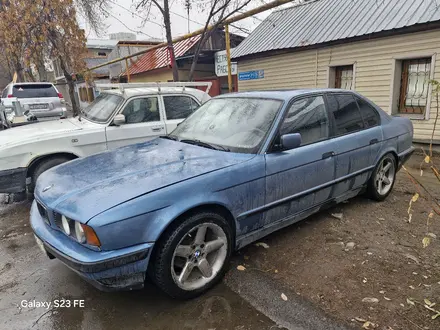 BMW 525 1993 года за 2 200 000 тг. в Алматы – фото 3