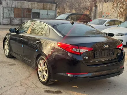 Kia K5 2013 года за 7 700 000 тг. в Алматы – фото 9