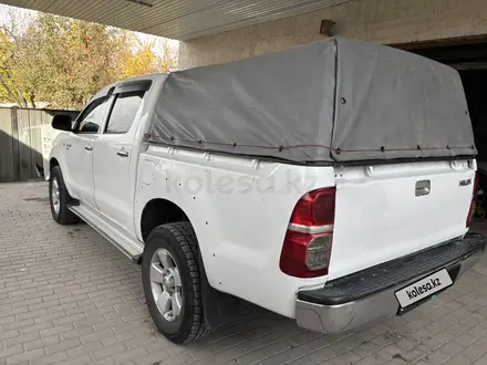 Toyota Hilux 2007 года за 4 200 000 тг. в Алматы – фото 9