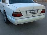 Mercedes-Benz E 220 1993 года за 1 400 000 тг. в Туркестан – фото 4