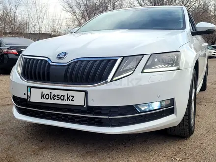 Skoda Octavia 2019 года за 7 950 000 тг. в Алматы – фото 42