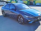 Hyundai Elantra 2023 года за 8 400 000 тг. в Актобе – фото 3