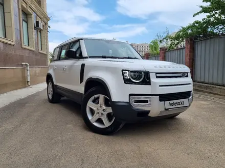 Land Rover Defender 2022 года за 45 500 000 тг. в Алматы