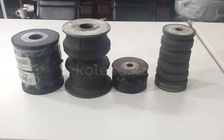 Подушки кузова за 10 000 тг. в Актау