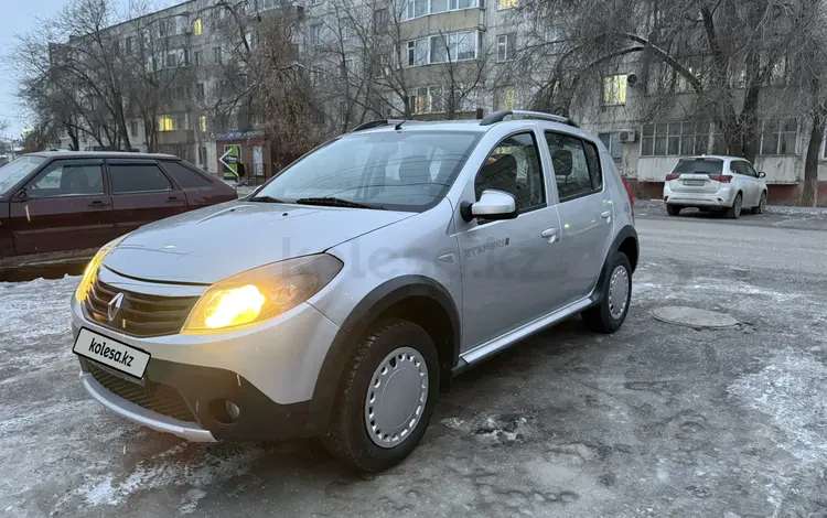 Renault Sandero Stepway 2014 годаfor3 900 000 тг. в Актобе