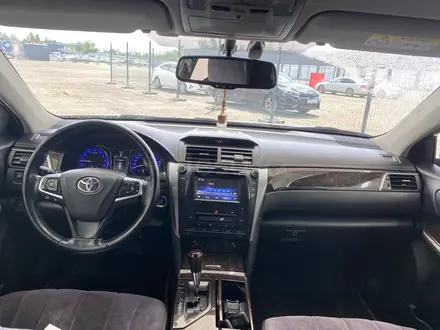 Toyota Camry 2015 года за 8 118 700 тг. в Астана – фото 10