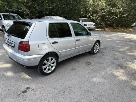 Volkswagen Golf 1997 года за 1 700 000 тг. в Шымкент – фото 5