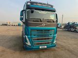 Volvo  FH 2022 года за 50 000 000 тг. в Алматы