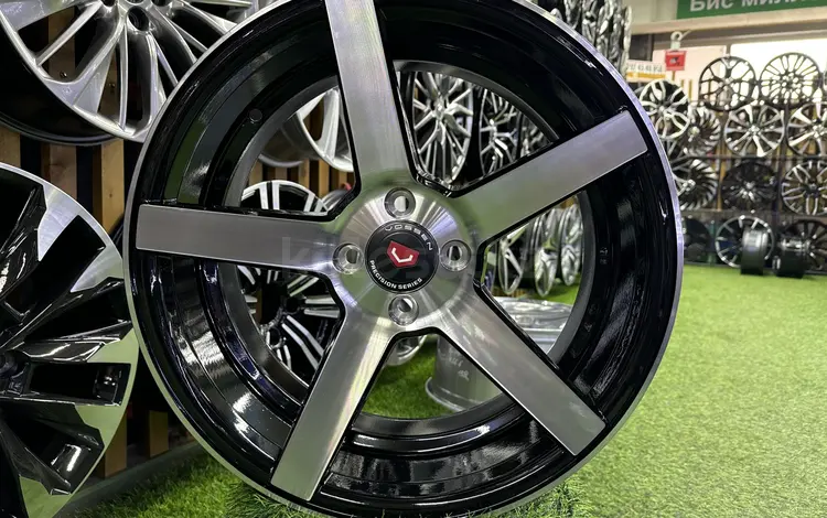 Диски Vossen CV3 R-17*4*100 в наличии Astana за 214 000 тг. в Астана