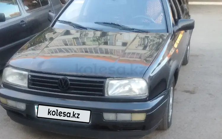 Volkswagen Vento 1994 годаfor1 100 000 тг. в Астана