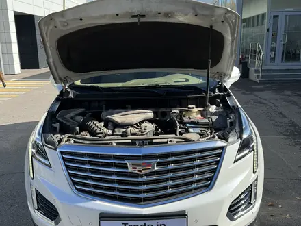 Cadillac XT5 2019 года за 19 250 000 тг. в Алматы – фото 17
