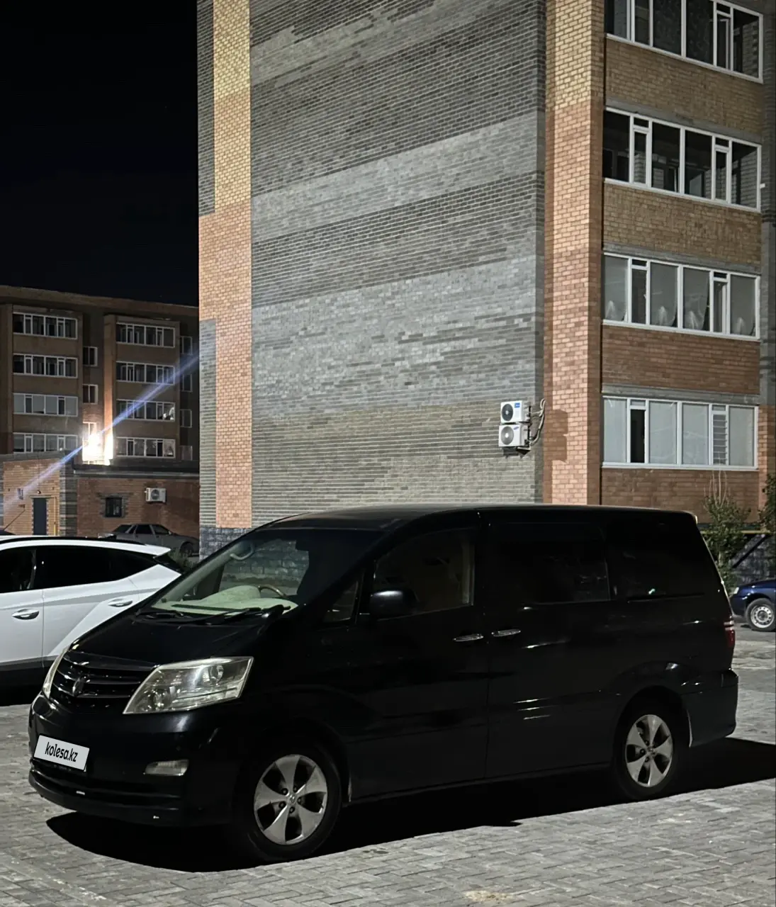 Toyota Alphard, 2007