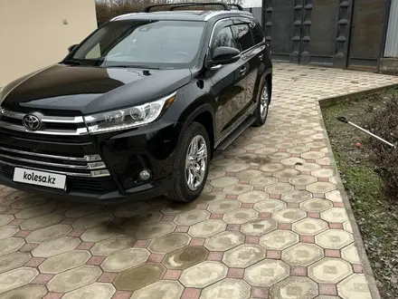 Toyota Highlander 2019 года за 18 000 000 тг. в Шымкент – фото 17