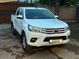 Toyota Hilux 2017 года за 12 500 000 тг. в Алматы – фото 2