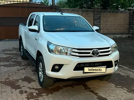 Toyota Hilux 2017 года за 12 500 000 тг. в Алматы – фото 2