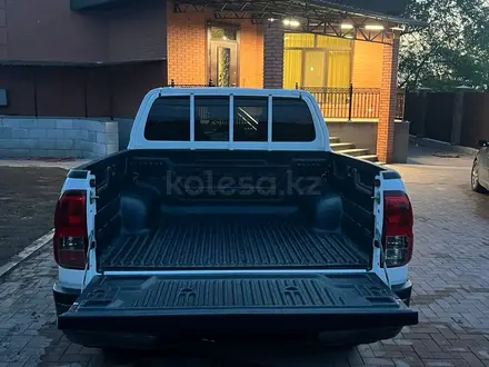 Toyota Hilux 2017 года за 12 500 000 тг. в Алматы – фото 5