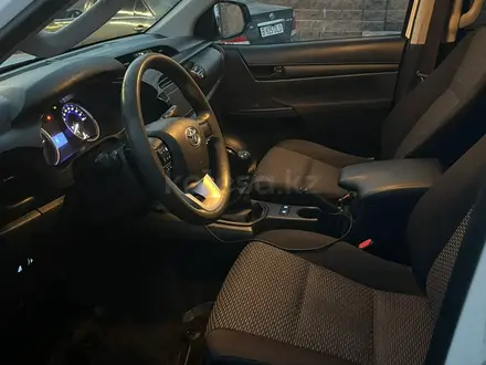 Toyota Hilux 2017 года за 12 500 000 тг. в Алматы – фото 6