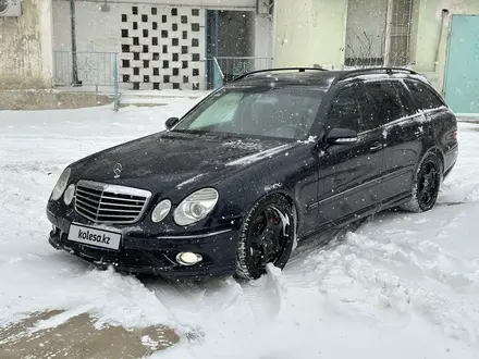 Mercedes-Benz E 500 2004 года за 7 950 000 тг. в Жанаозен – фото 15