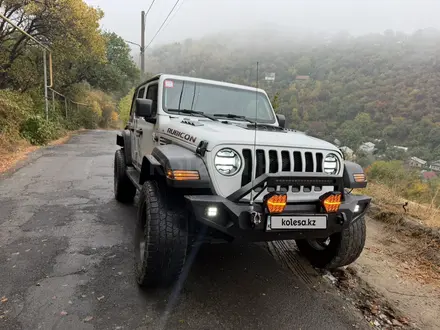 Jeep Wrangler 2022 года за 24 000 000 тг. в Алматы – фото 2