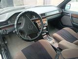 Mercedes-Benz E 280 1994 года за 1 700 000 тг. в Жезказган – фото 3