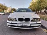 BMW 523 1996 года за 3 200 000 тг. в Астана
