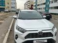 Toyota RAV4 2021 года за 16 800 000 тг. в Жезказган