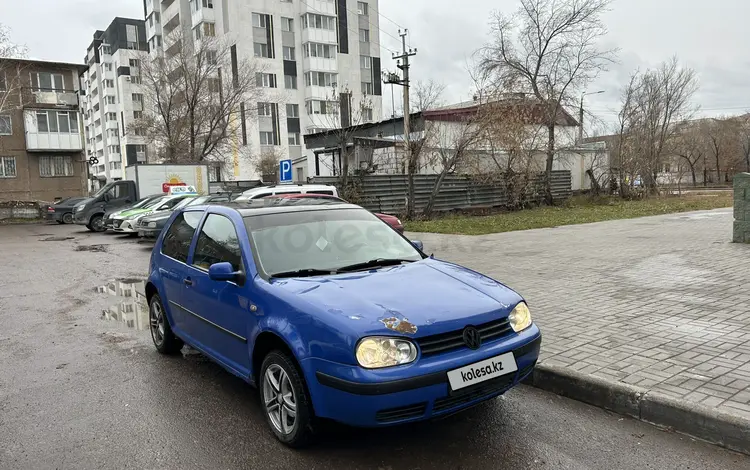 Volkswagen Golf 1998 года за 990 000 тг. в Астана